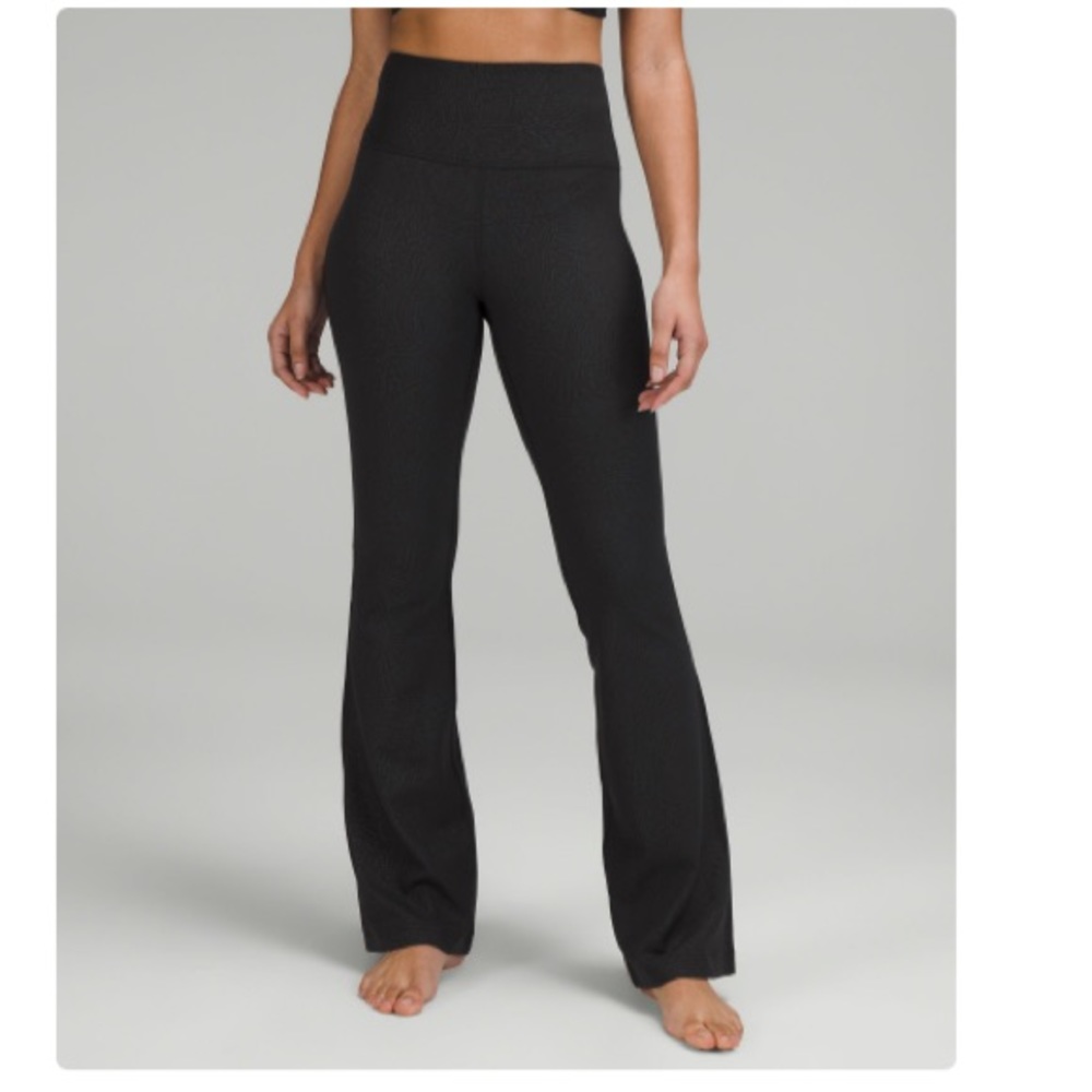 Groove Super-High-Rise Flared Pant Nulu